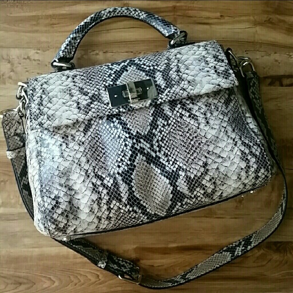 kate spade Handbags - Kate Spade Snake Skin Embossed Leather Purse